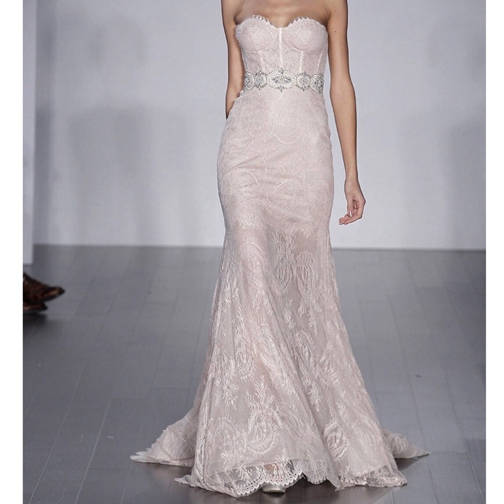 Sample sale dress never worn